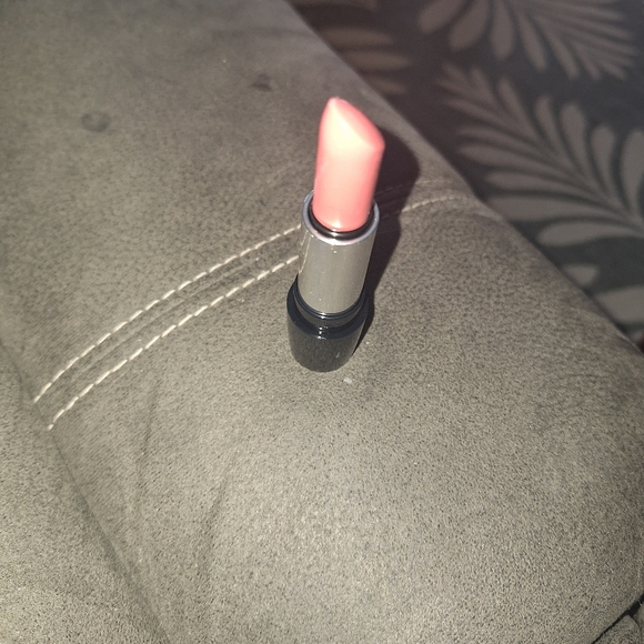 Brand New Mary Kay gel- semi- matte lipstick in always apricot! - Picture 2 of 4